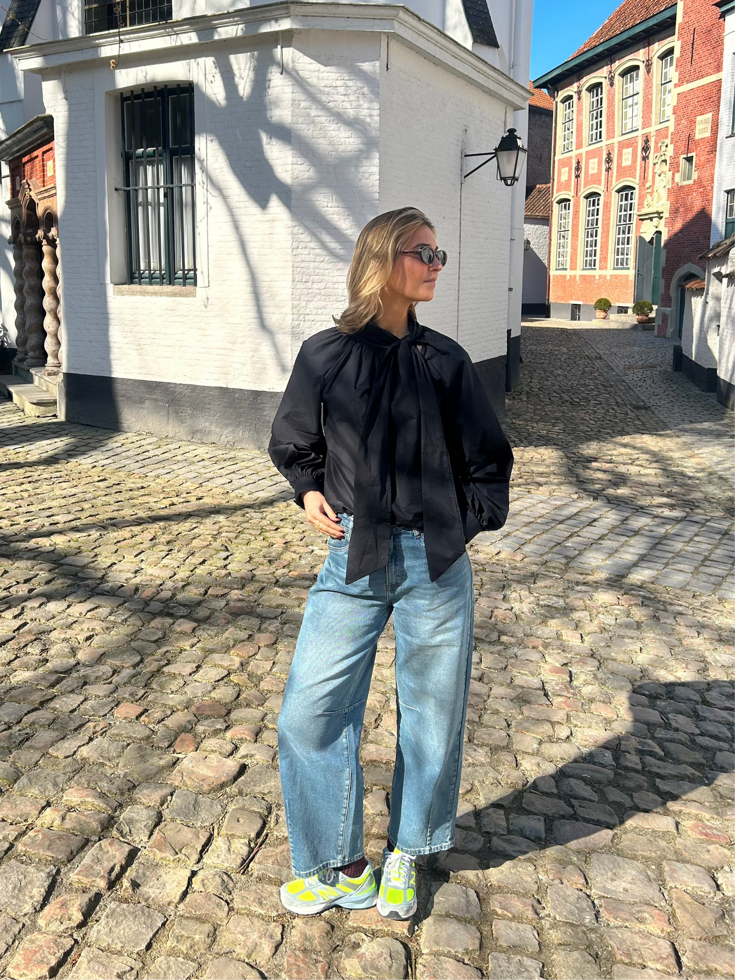 Balloon jeans
