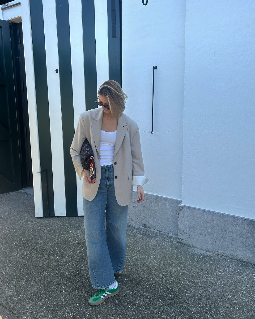 Oversized blazer stripes