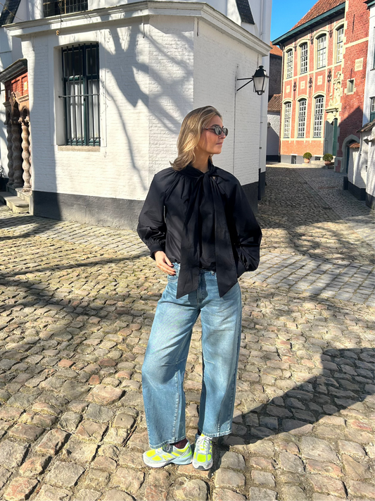 Balloon jeans