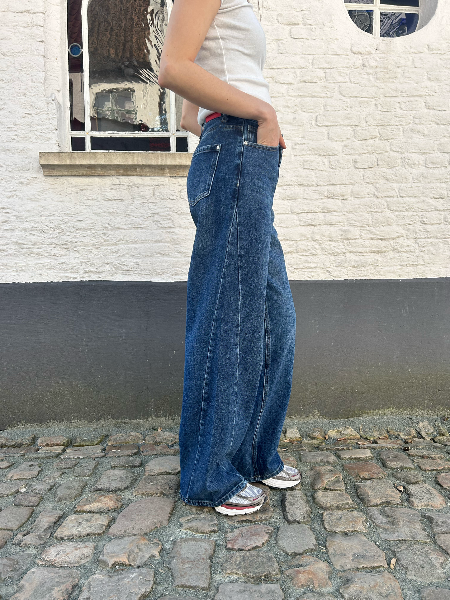 High waisted Jeans with side detail